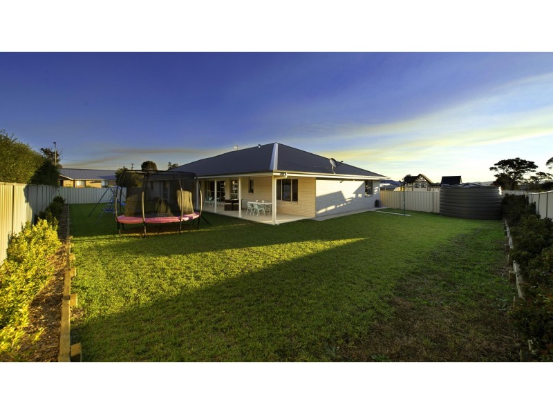 24 Colls Close, Yass NSW 2582