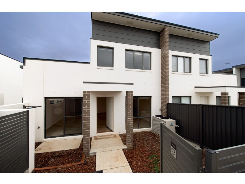 2/50 Henry Kendall Street, Franklin ACT 2913