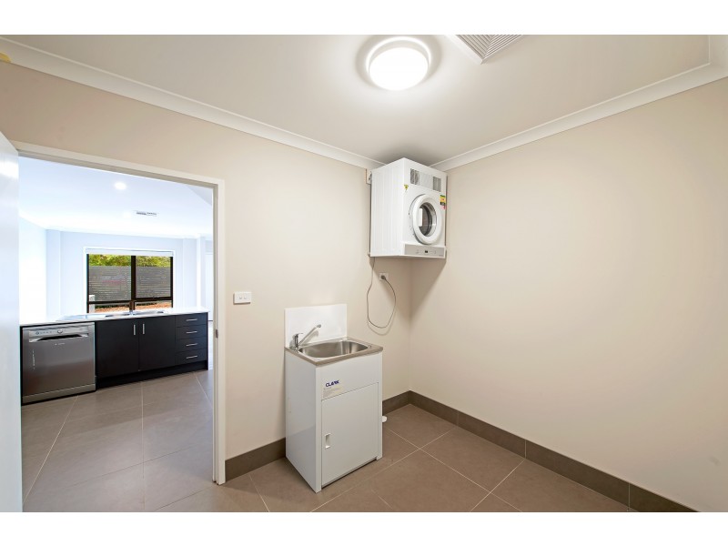 2/50 Henry Kendall Street, Franklin ACT 2913