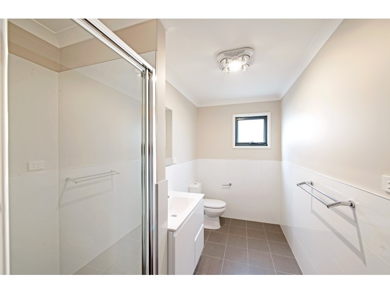 2/50 Henry Kendall Street, Franklin ACT 2913