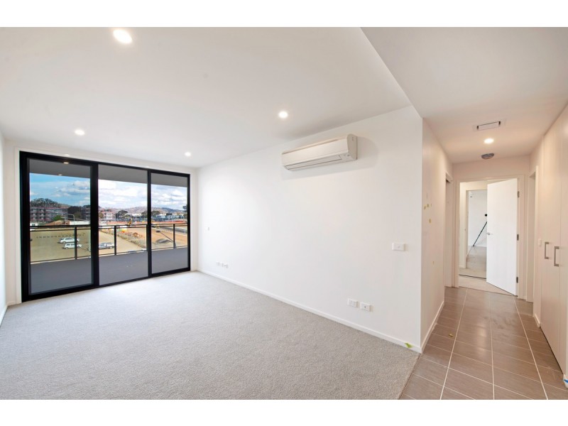 73/2 Hinder Street, Gungahlin ACT 2912