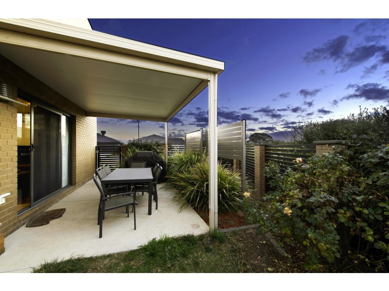 1/40 Hibberd Crescent, Forde ACT 2914