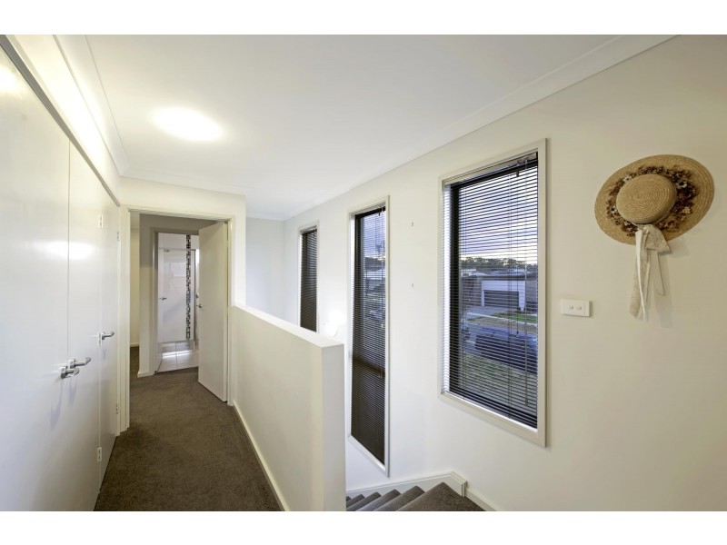 1/40 Hibberd Crescent, Forde ACT 2914
