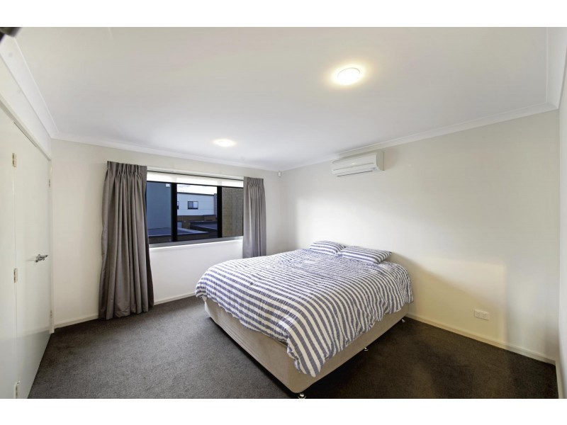 1/40 Hibberd Crescent, Forde ACT 2914