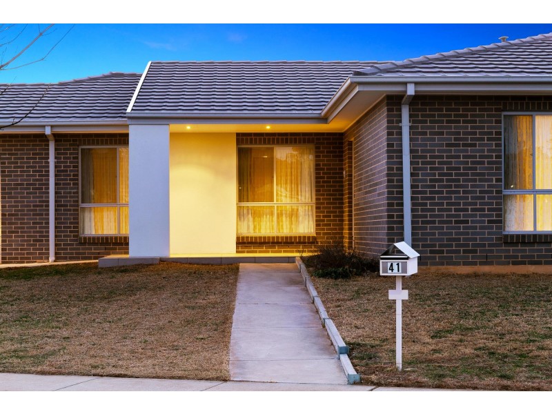41 Charles Perkins Circuit, Bonner ACT 2914