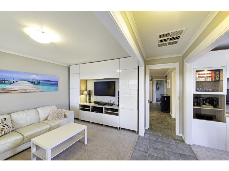 10 Wenlock Street, Amaroo ACT 2914