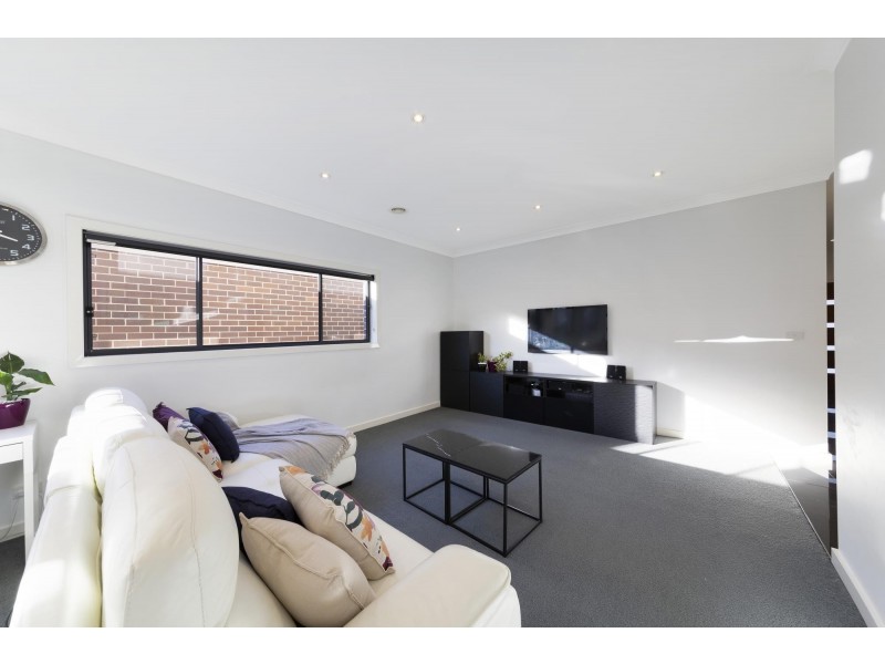 59 John Crawford Crescent, Casey ACT 2913