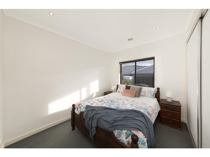 59 John Crawford Crescent, Casey ACT 2913