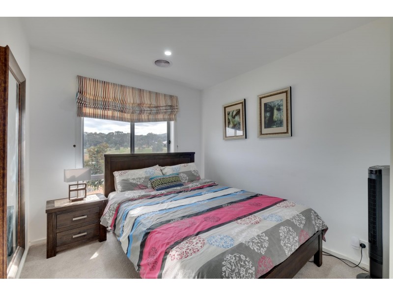 8 Yerradhang Street, Ngunnawal ACT 2913