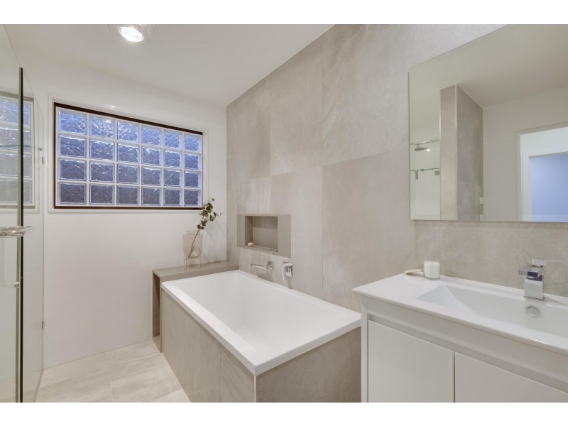 202 Osburn Drive, Macgregor ACT 2615