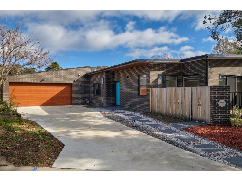 202 Osburn Drive, Macgregor ACT 2615