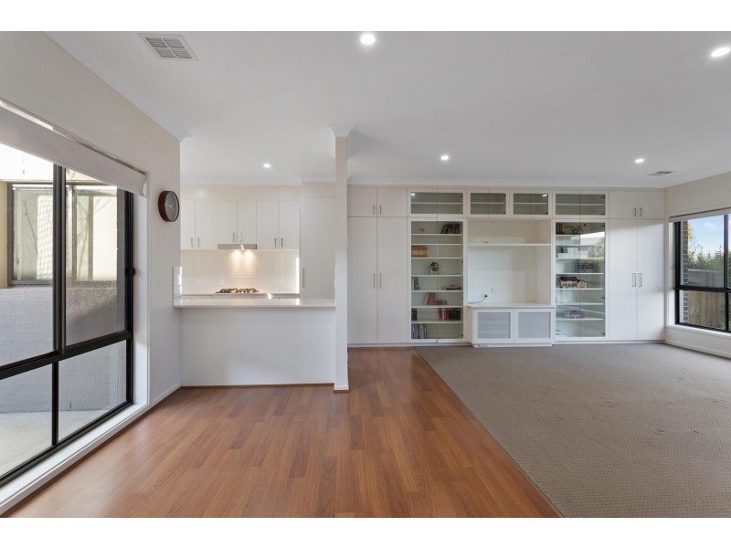 15/23 Renouf Street, Casey ACT 2913