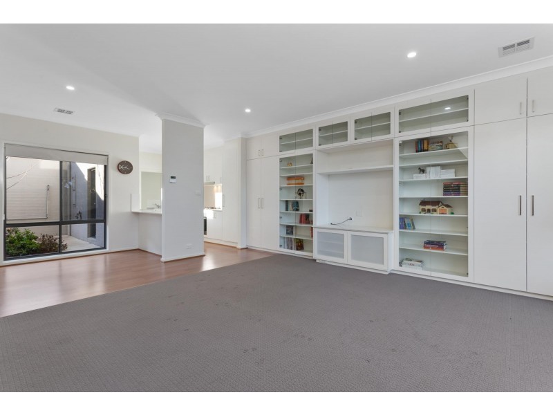 15/23 Renouf Street, Casey ACT 2913