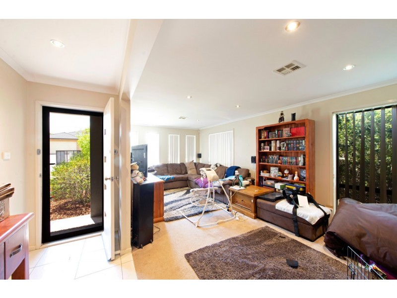 20 Kalianna Street, Harrison ACT 2914