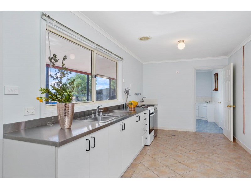 15 Broughton Circuit, Murrumbateman NSW 2582