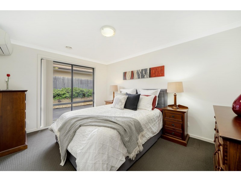 9 Borthwick Avenue, Casey ACT 2913