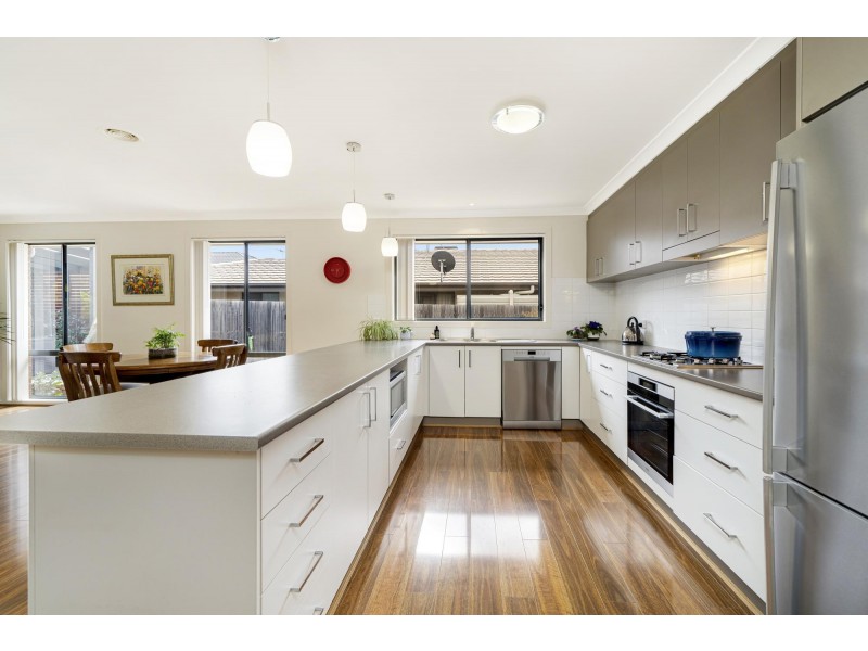 9 Borthwick Avenue, Casey ACT 2913