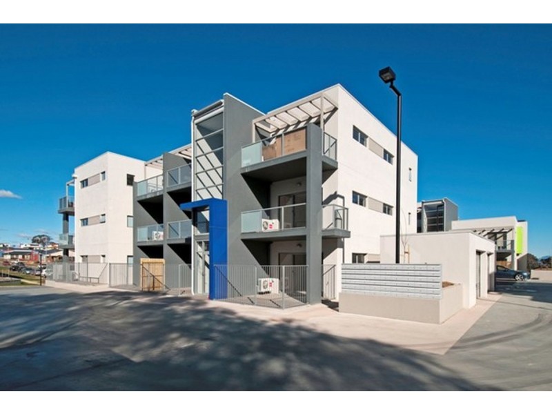 82/75 Elizabeth Jolley Street, Franklin ACT 2913