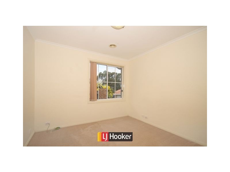 4/11 Len Waters Street, Ngunnawal ACT 2913