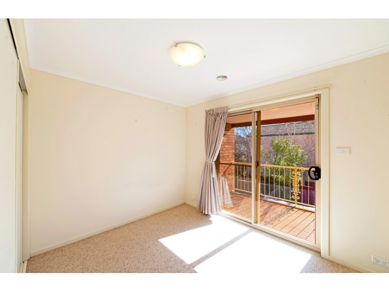 8/25 Aspinall Street, Watson ACT 2602