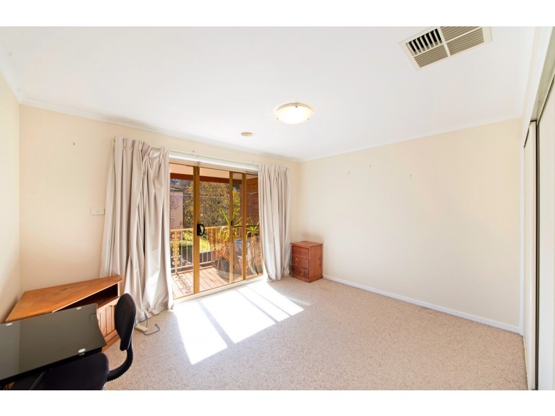 8/25 Aspinall Street, Watson ACT 2602