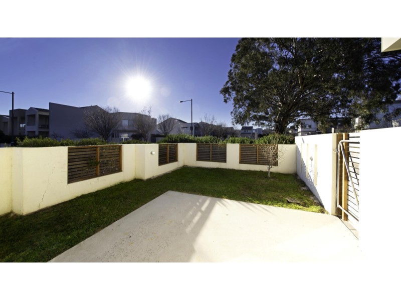 1/30 Tom Nicholas Crescent, Forde ACT 2914