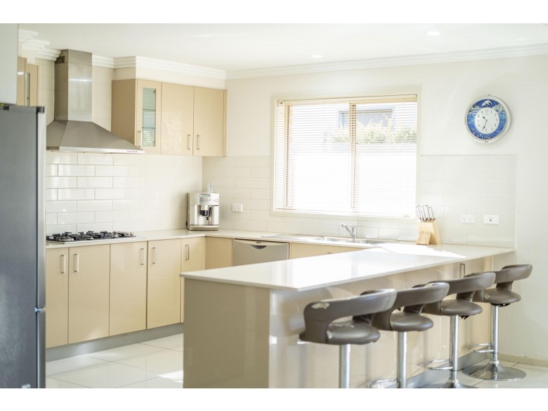 71 Kalianna Street, Harrison ACT 2914