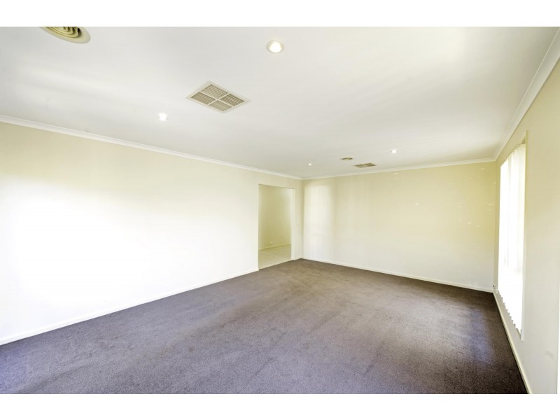 13 Ayrton Street, Gungahlin ACT 2912