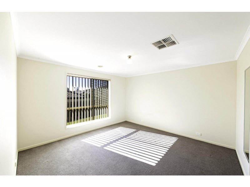 13 Ayrton Street, Gungahlin ACT 2912