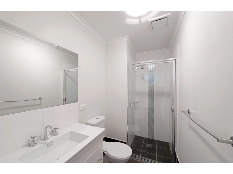 100/75 Elizabeth Jolley Street, Franklin ACT 2913