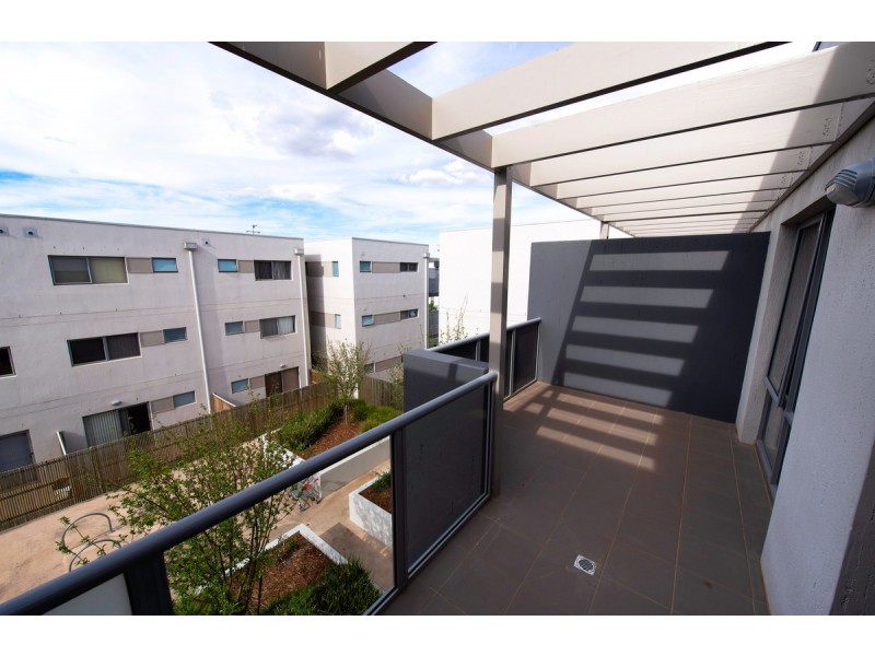100/75 Elizabeth Jolley Street, Franklin ACT 2913