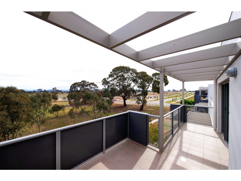 100/75 Elizabeth Jolley Street, Franklin ACT 2913