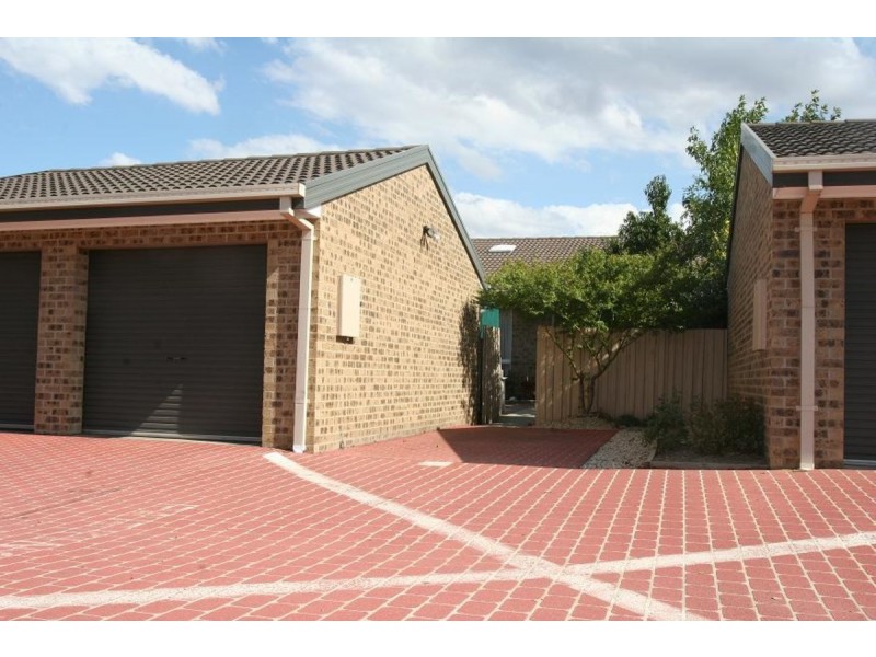 32/15 John Cleland Crescent, Florey ACT 2615