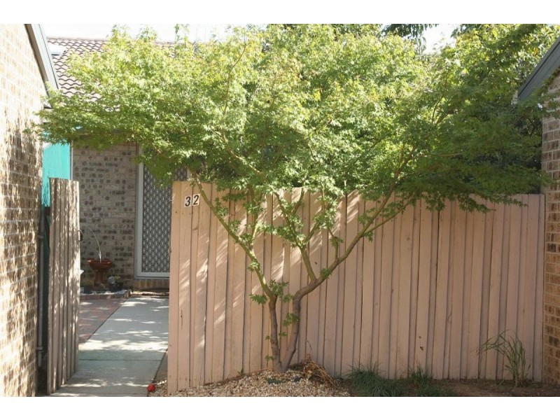 32/15 John Cleland Crescent, Florey ACT 2615