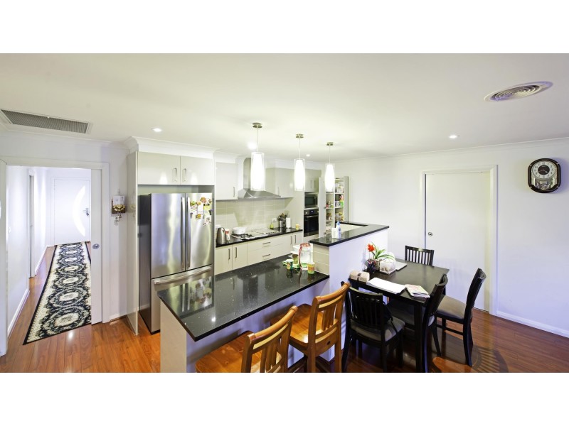 5 Bruce Dittmar Street, Forde ACT 2914