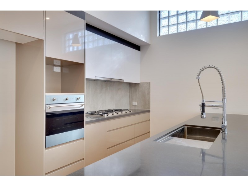 2 Luther Place, Macgregor ACT 2615