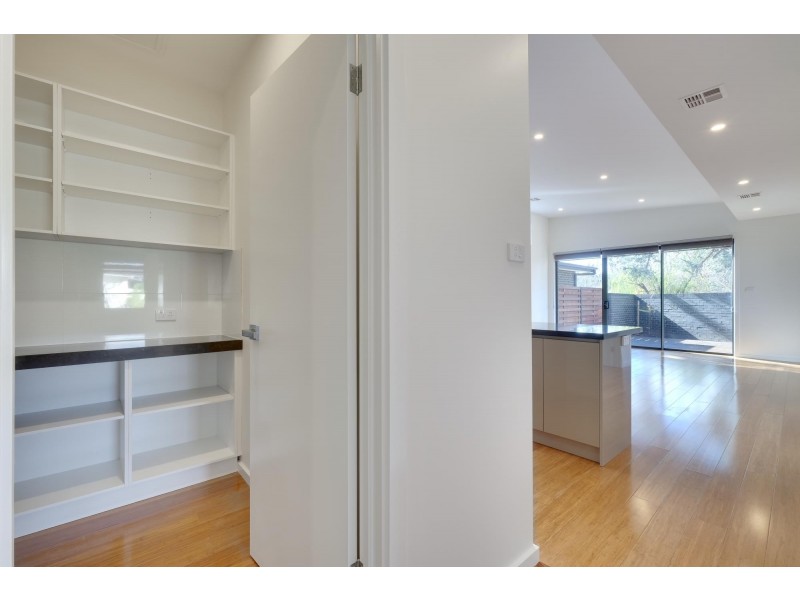 2 Luther Place, Macgregor ACT 2615