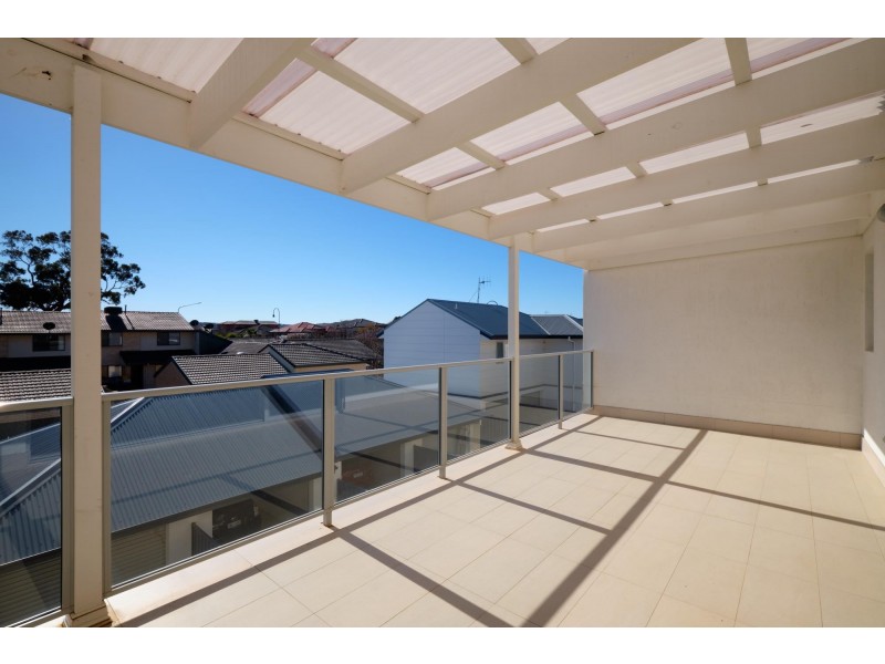 2/121 Anthony Rolfe Avenue, Gungahlin ACT 2912