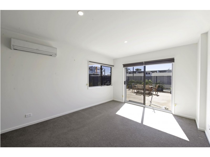 90/230 Flemington Road, Harrison ACT 2914