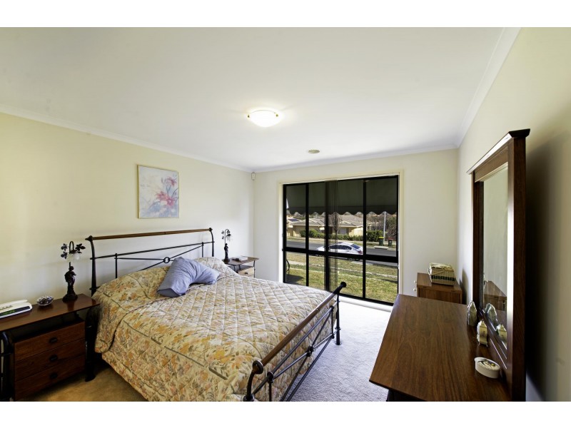 62 Shoalhaven Avenue, Amaroo ACT 2914