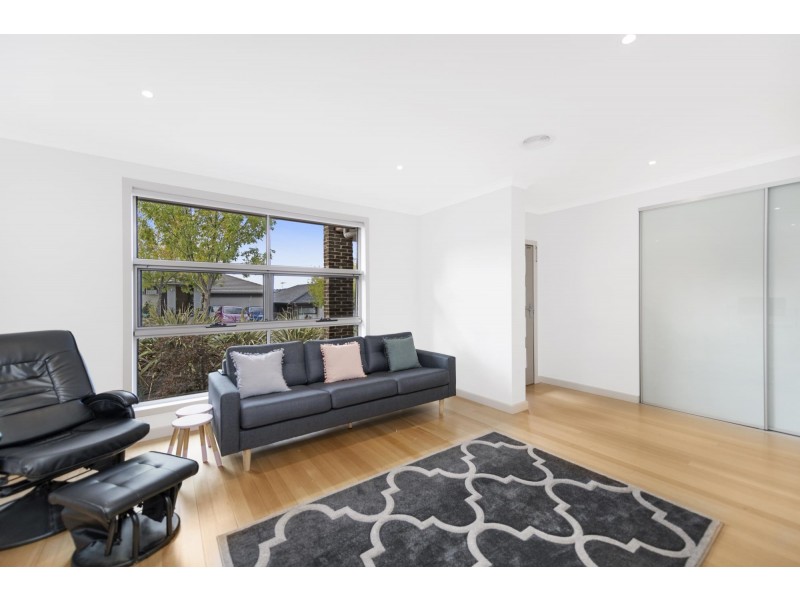 9 Swinney Street, Casey ACT 2913