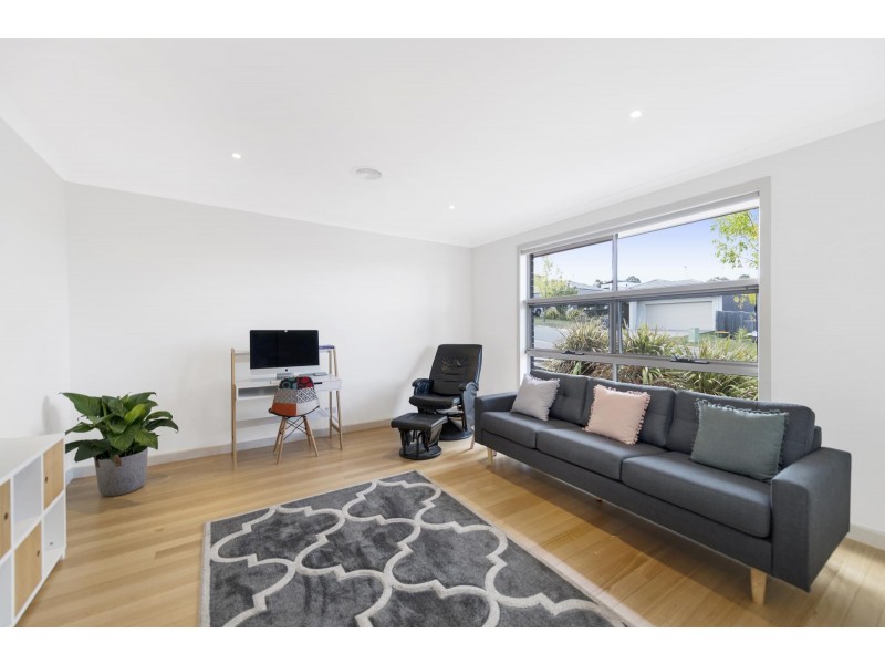 9 Swinney Street, Casey ACT 2913