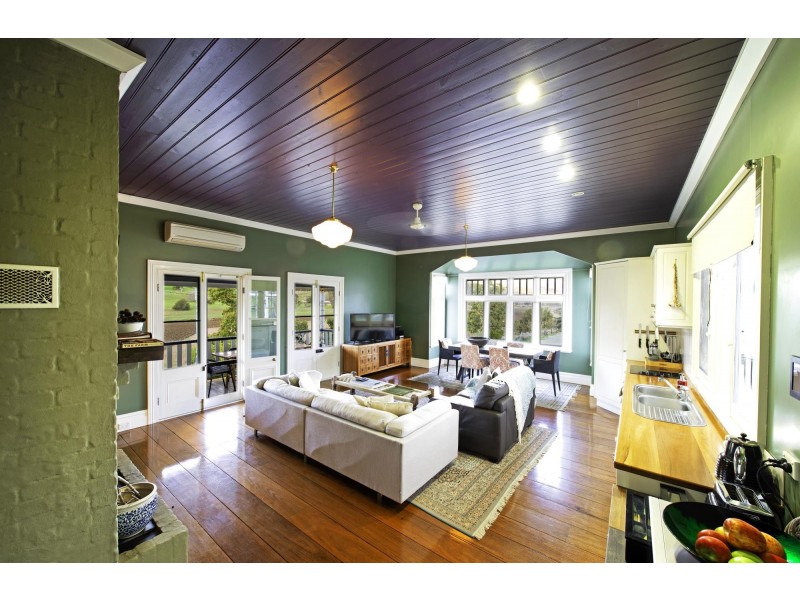 70 Caves Road, Wee Jasper NSW 2582