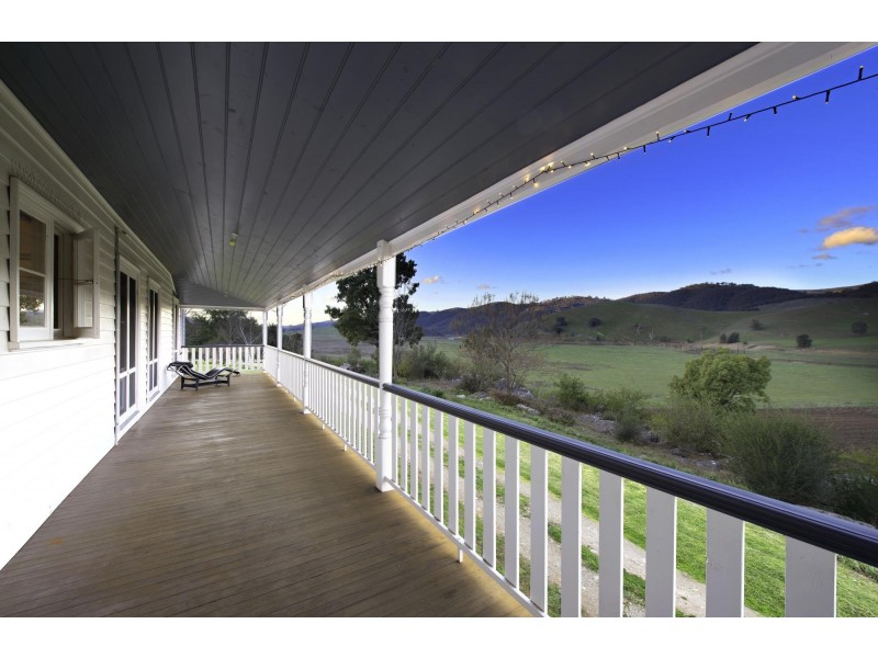 70 Caves Road, Wee Jasper NSW 2582
