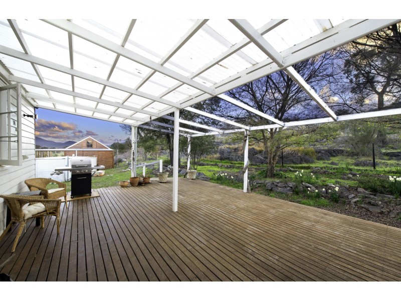 70 Caves Road, Wee Jasper NSW 2582