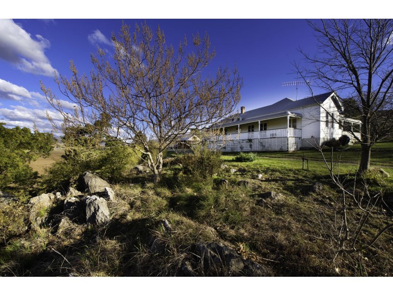 70 Caves Road, Wee Jasper NSW 2582