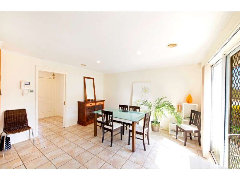 2/13 Oldershaw Court, Nicholls ACT 2913