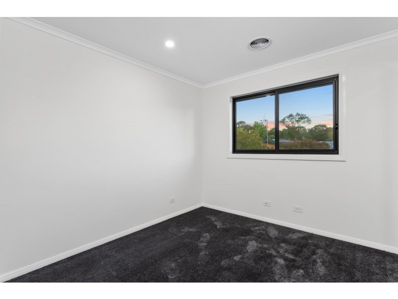 35B Hyndes Crescent, Holder ACT 2611