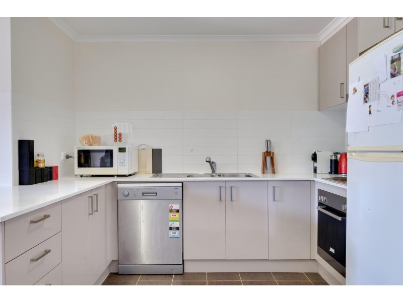 76/75 Elizabeth Jolley Crescent, Franklin ACT 2913