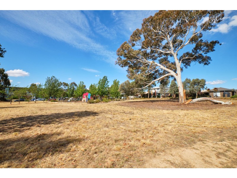 76/75 Elizabeth Jolley Crescent, Franklin ACT 2913